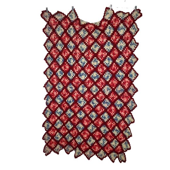 Vintage Hand Knit Afghan Lap Blanket Red Blue Pink Diamond Edge Granny Square - Picture 1 of 3